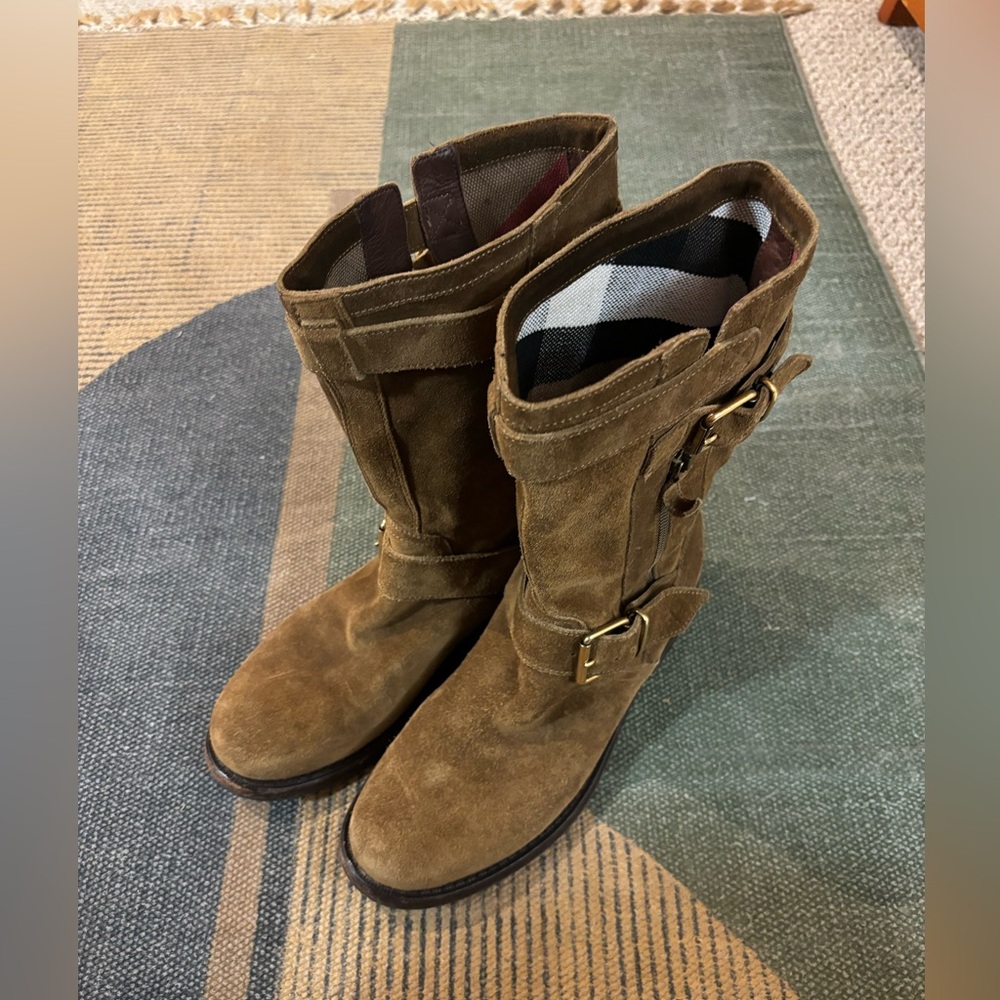 Burberry Boots